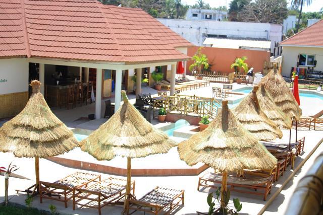 Bamboo Garden Hotel Serrekunda Exterior photo